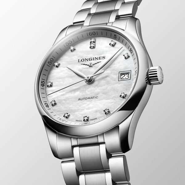 Master 34 mm automatique en acier inoxydable et diamants